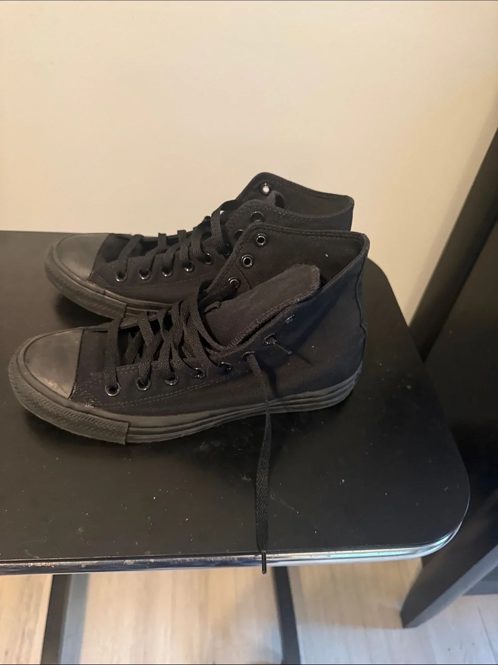Converse High Top Sneakers in Black - Picture 3 of 4